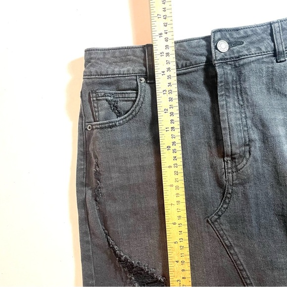 Wild Fable Black Distressed Denim Mini Skirt Edgy Y2K Size 10 - Picture 8 of 9